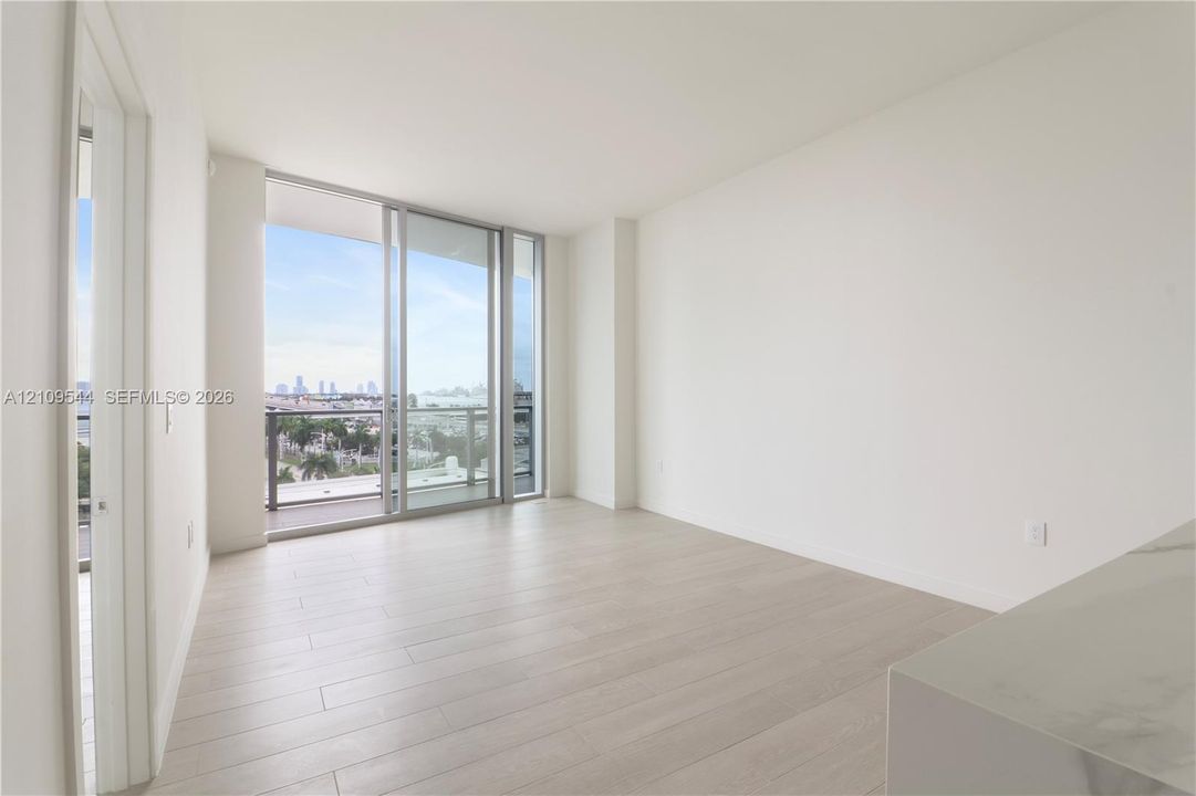 For Sale: $1,485,900 (2 beds, 2 baths, 1613 Square Feet)