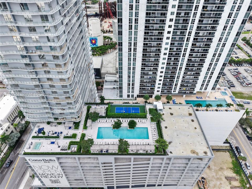 For Sale: $1,485,900 (2 beds, 2 baths, 1613 Square Feet)
