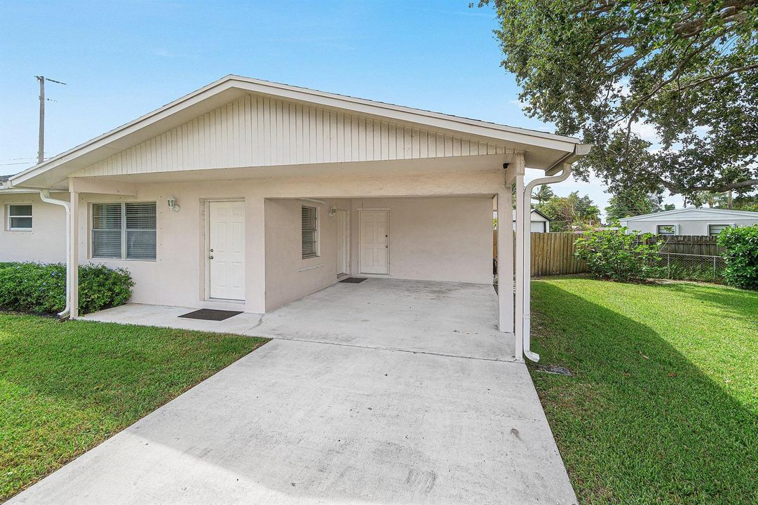 004-2766NewYorkStreet-WestPalmBeach-FL-3
