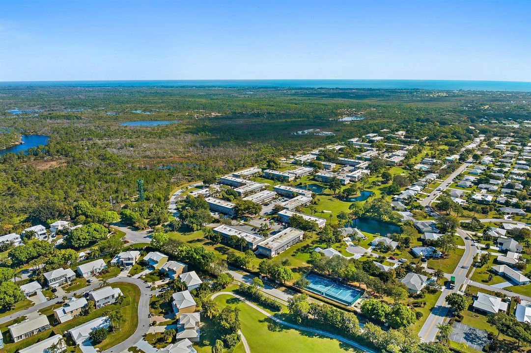 002-18081SECountryClubDr-Jupiter-SMALL