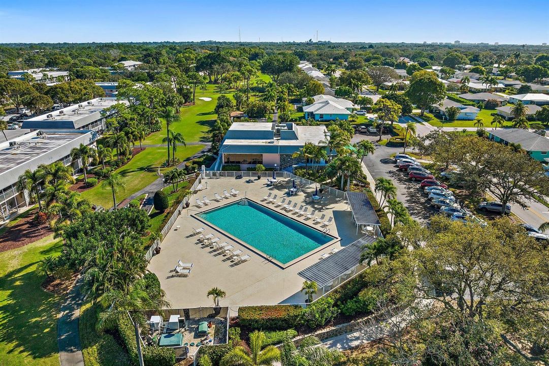 003-18081SECountryClubDr-Jupiter-SMALL