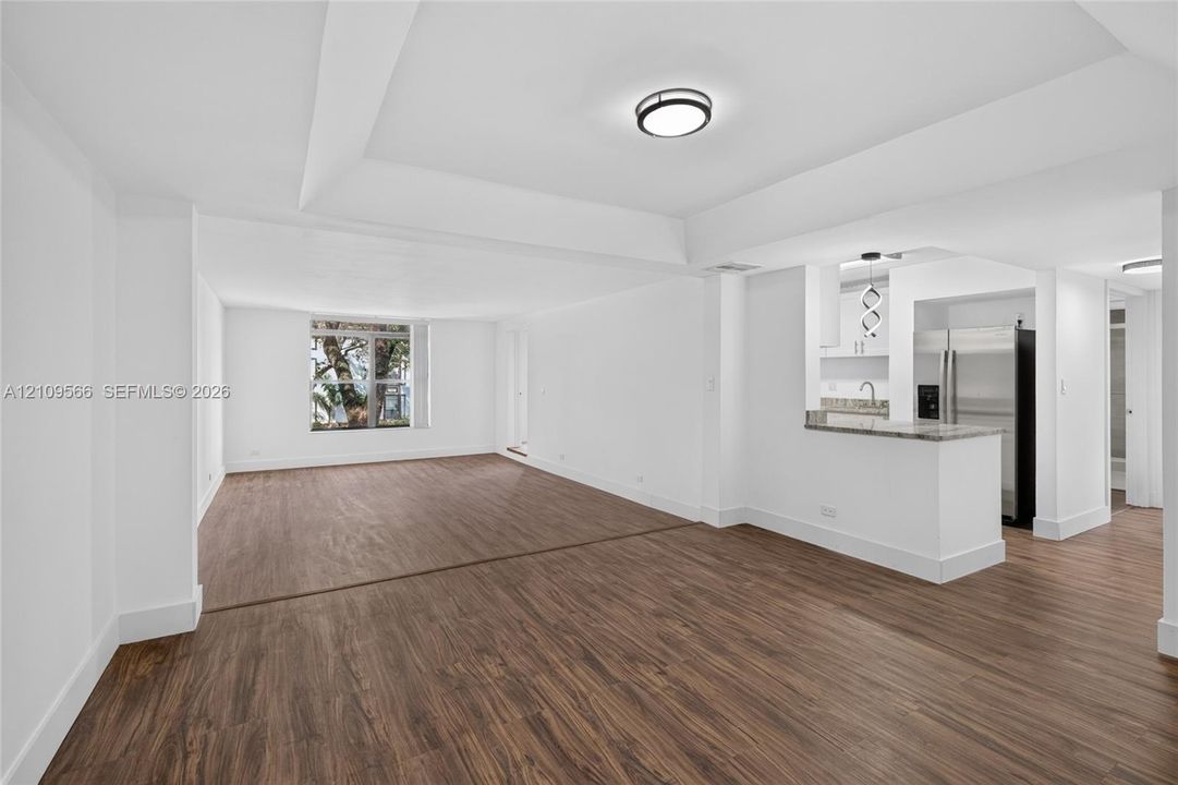 Living and dining area with kitchen connection