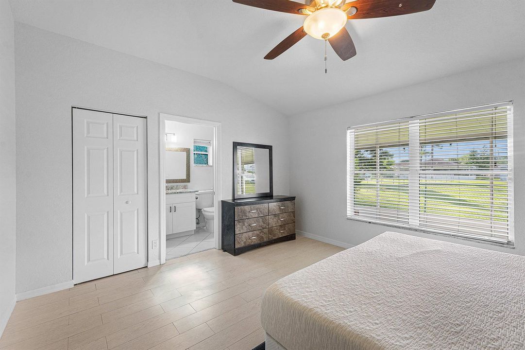 017-5427ClubCircle-Haverhill-FL-33415-SM