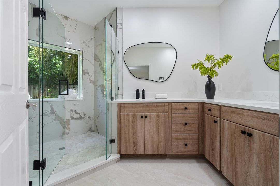 16-2701 NE 2nd Ave Wilton Manros, FL-104