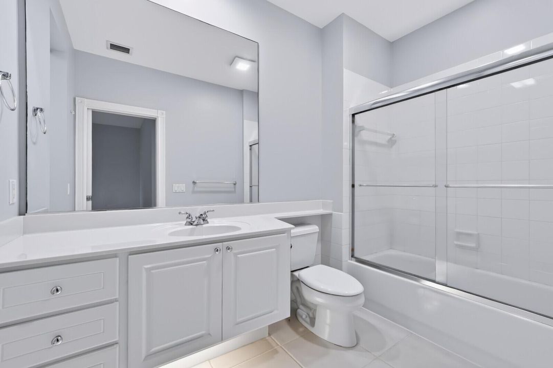 2nd primary bath