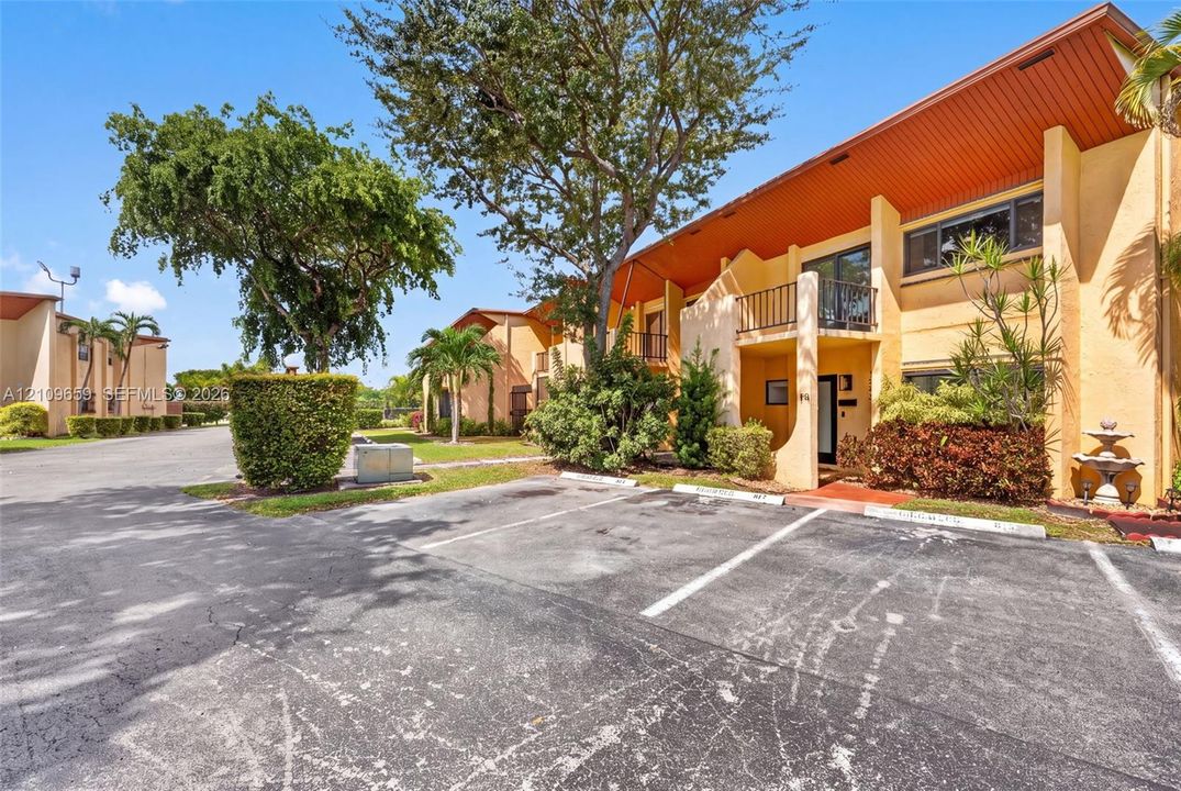 For Sale: $430,000 (3 beds, 2 baths, 1629 Square Feet)