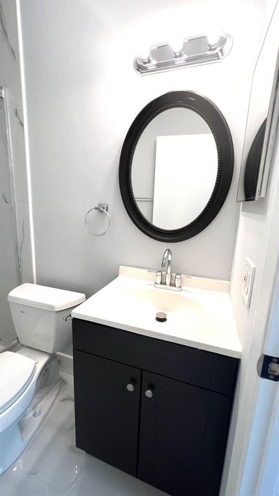 2nd bedroom bathroom