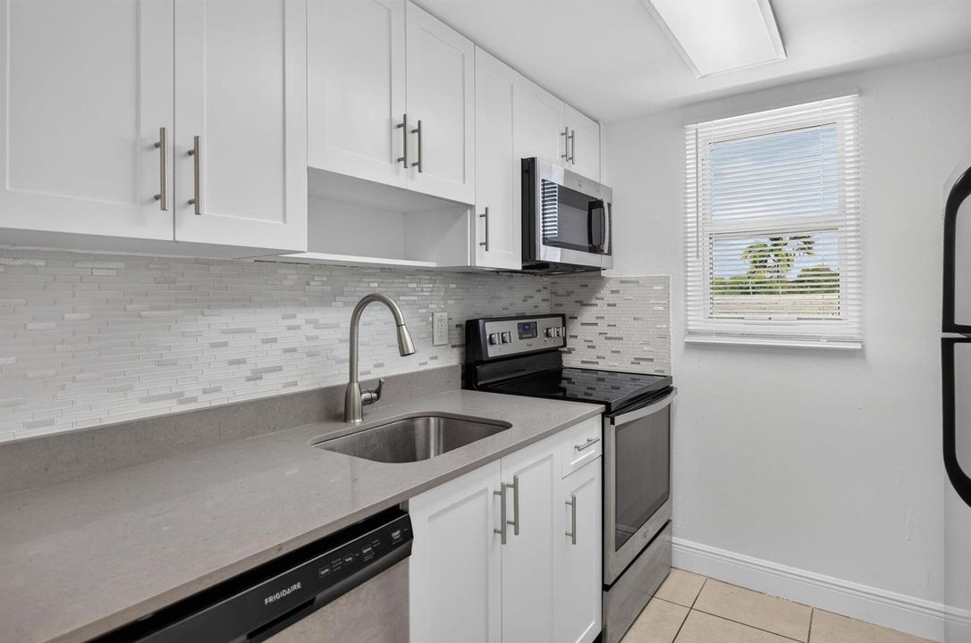 25-web-or-mls-901-23
