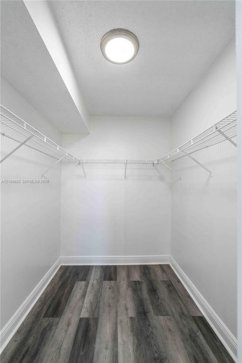 En Renta: $2,900 (2 camas, 2 baños, 1000 Pies cuadrados)