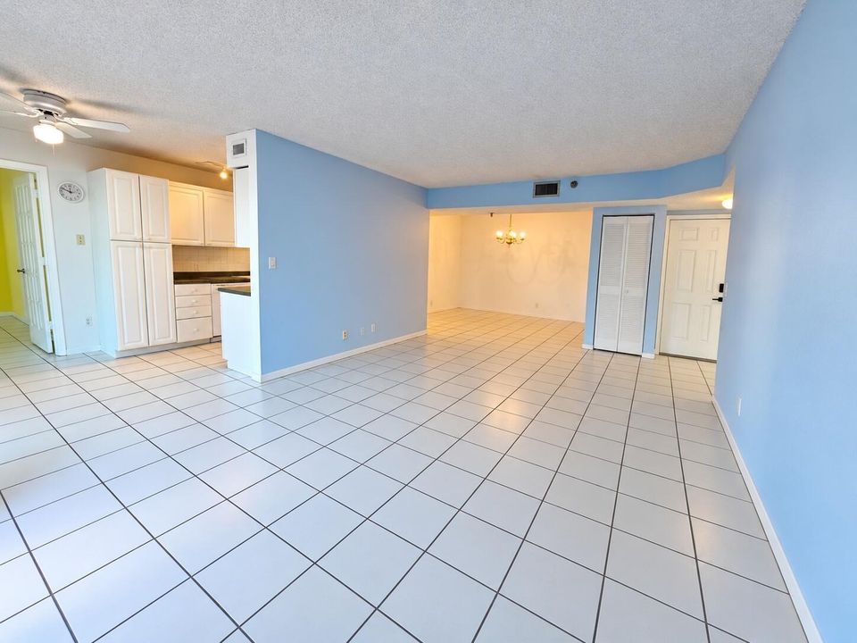 unstaged living room 2