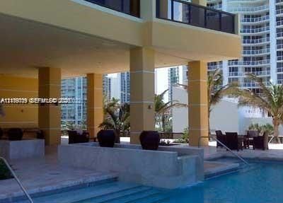 For Rent: $5,500 (2 beds, 2 baths, 1342 Square Feet)