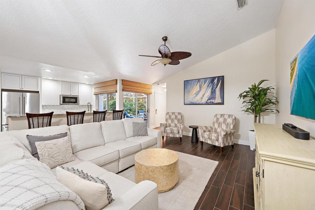 11403 Myrtle Oak Ct-14