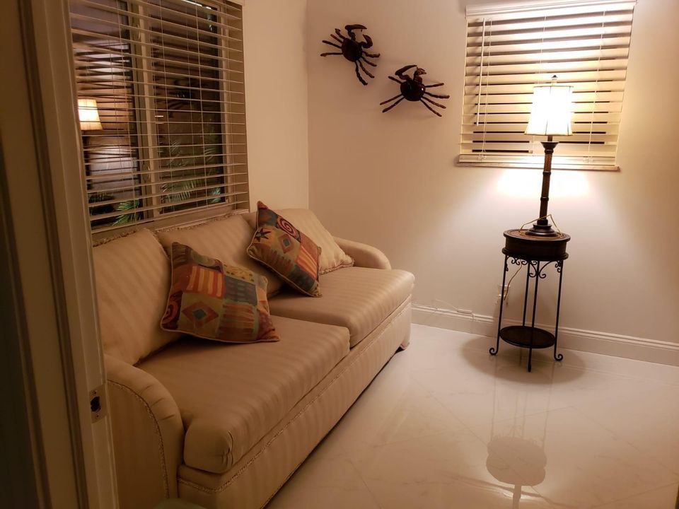 Bedroom/den 3