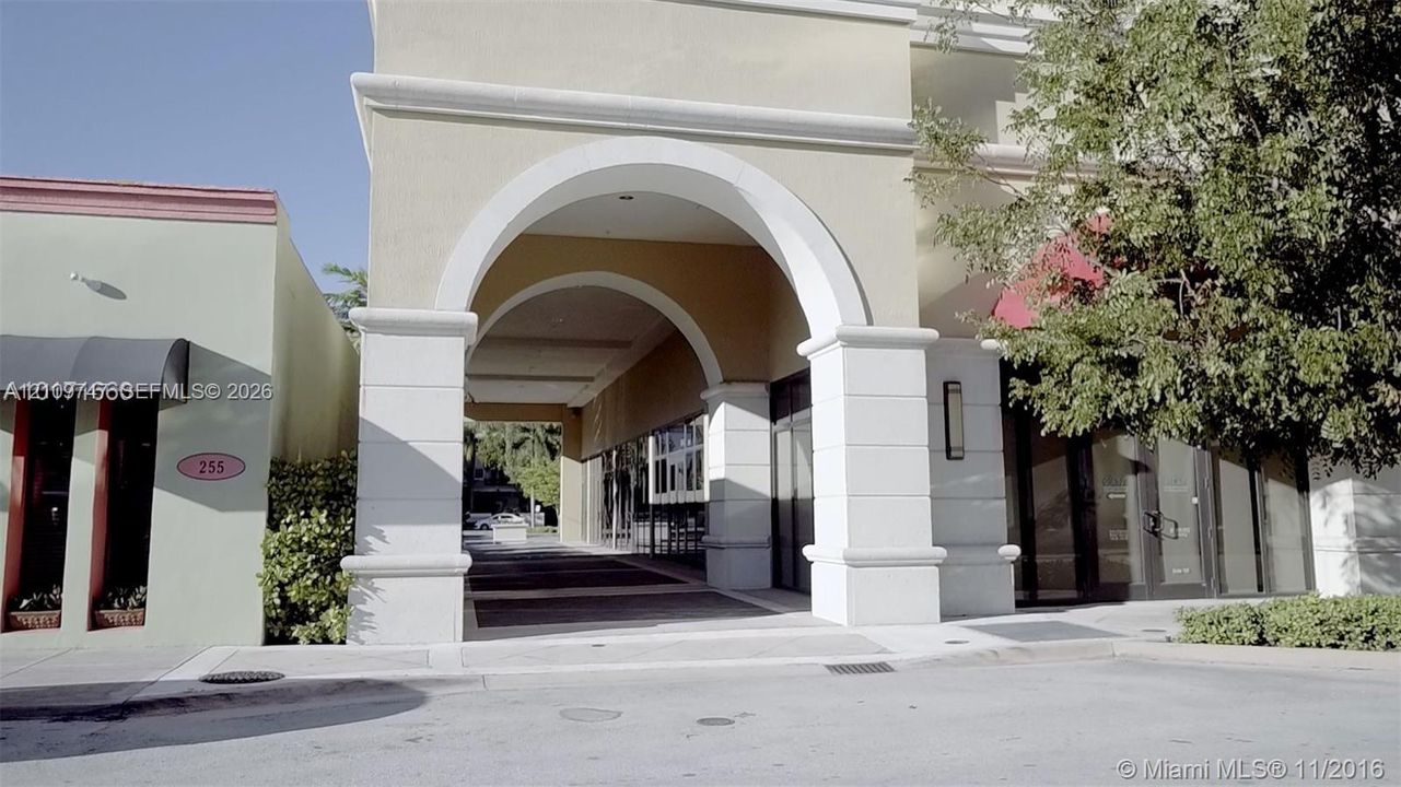 Ponce de Leon Entrance