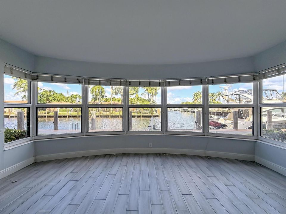 3121 NE 51st Street #102E-36