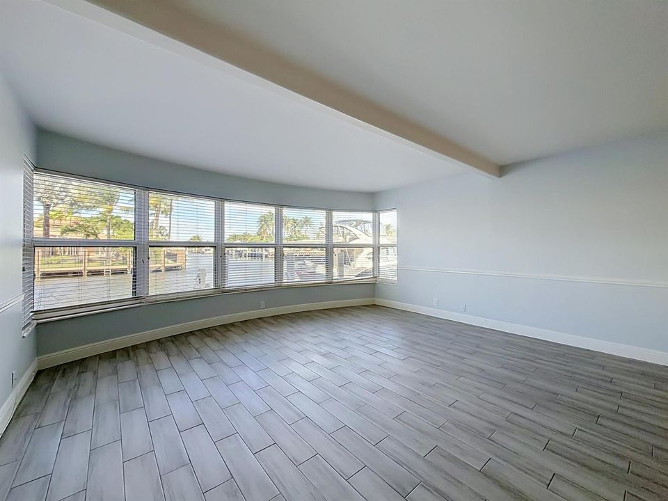 3121 NE 51st Street #102E-44