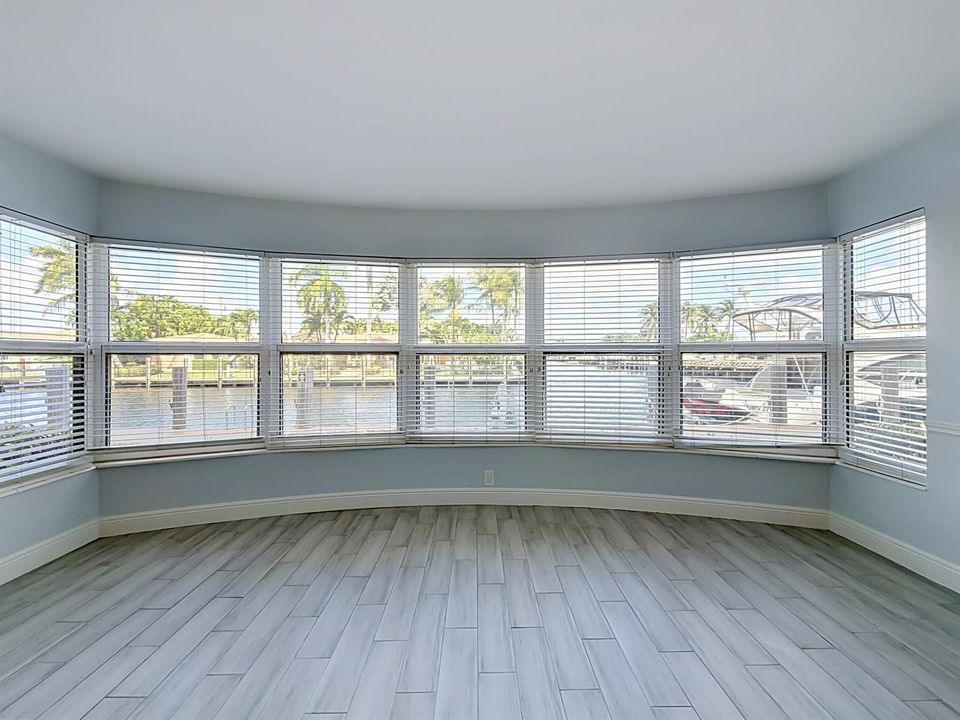 3121 NE 51st Street #102E-35