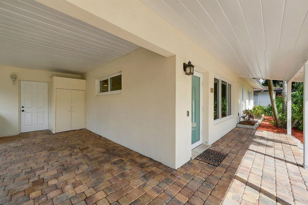 Carport