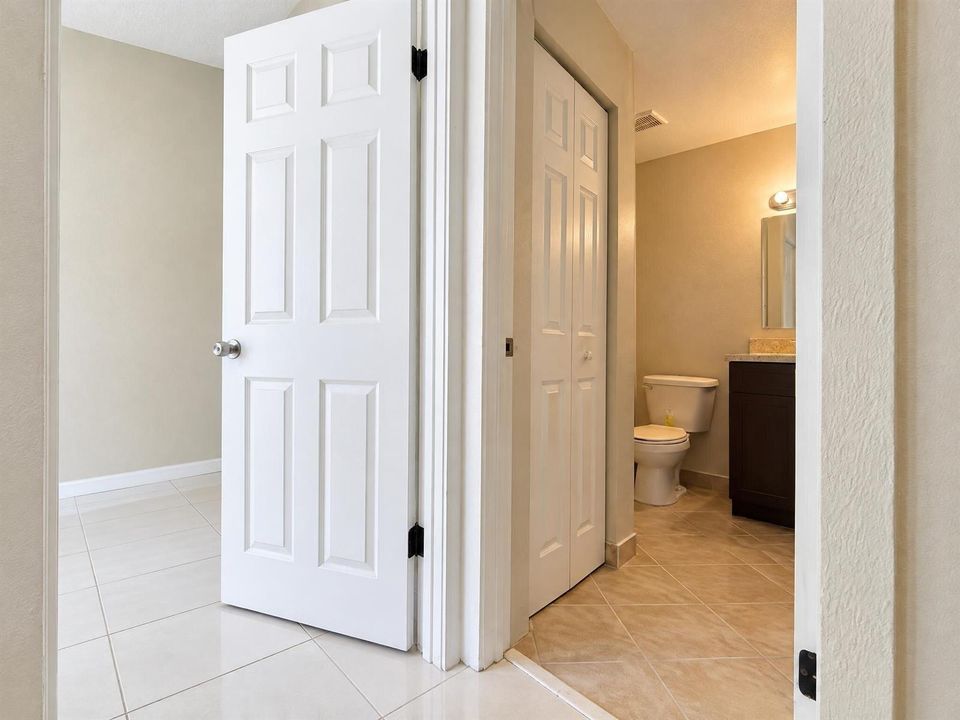 01_Picture_It_Project_Bathroom_4x3