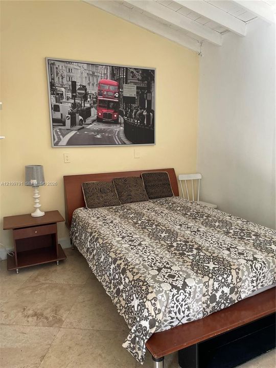 В аренду: $1,400 (1 спален, 1 ванн, 400 Квадратных фут)