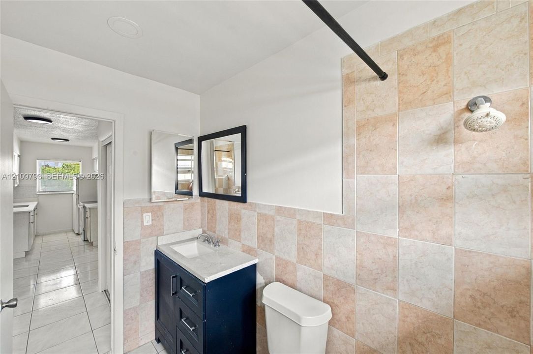 For Rent: $1,525 (1 beds, 1 baths, 0 Square Feet)