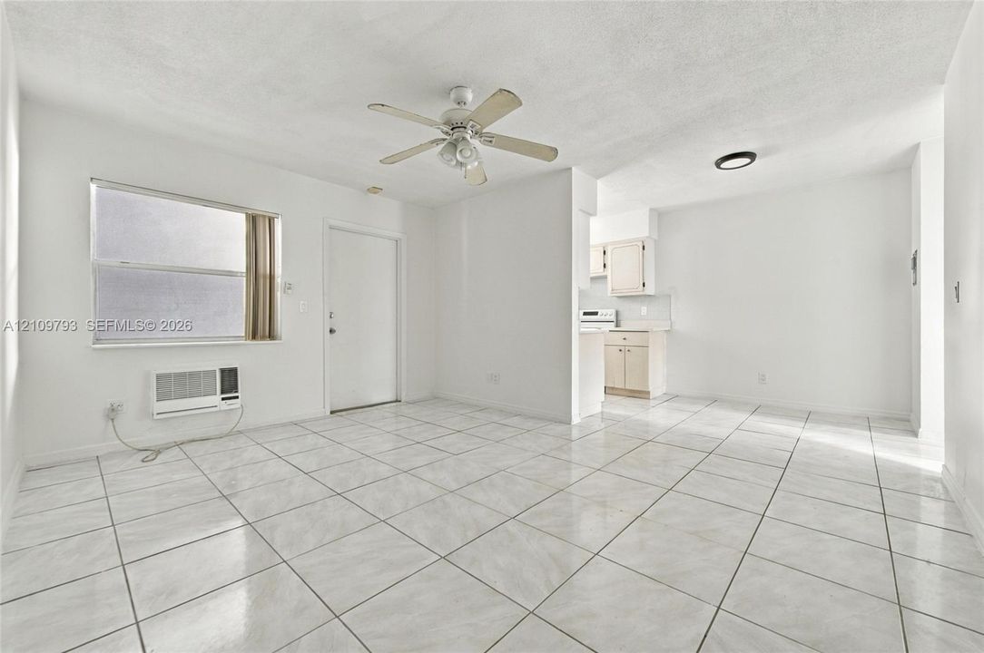 For Rent: $1,525 (1 beds, 1 baths, 0 Square Feet)