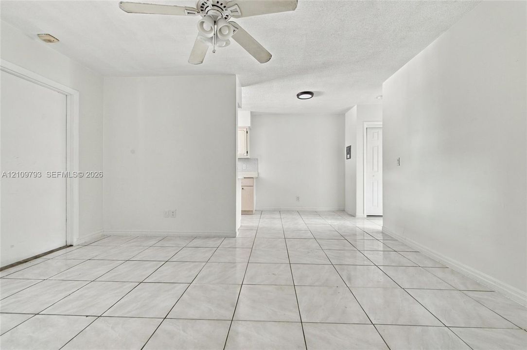 For Rent: $1,525 (1 beds, 1 baths, 0 Square Feet)