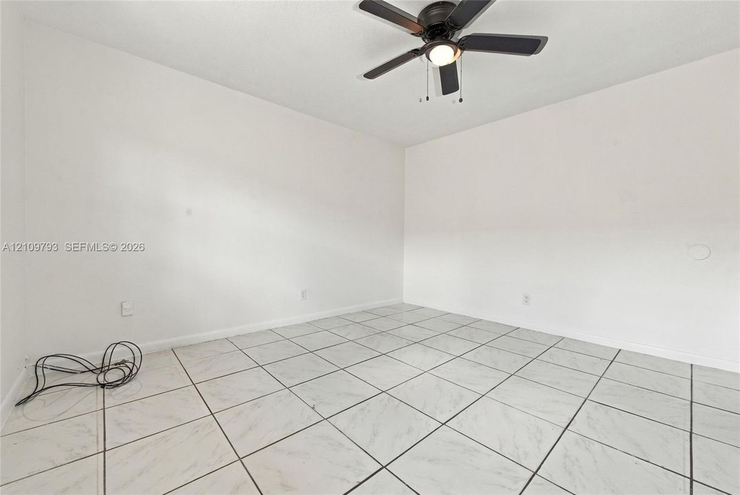 For Rent: $1,525 (1 beds, 1 baths, 0 Square Feet)