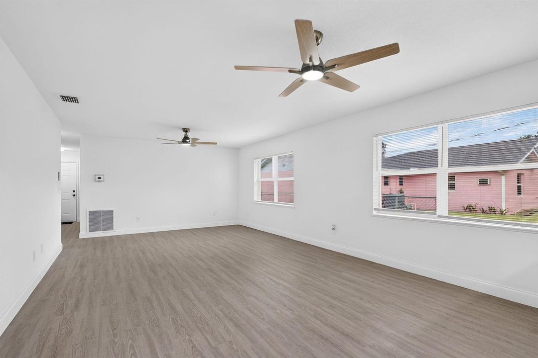 17-web-or-mls-5P1A0414