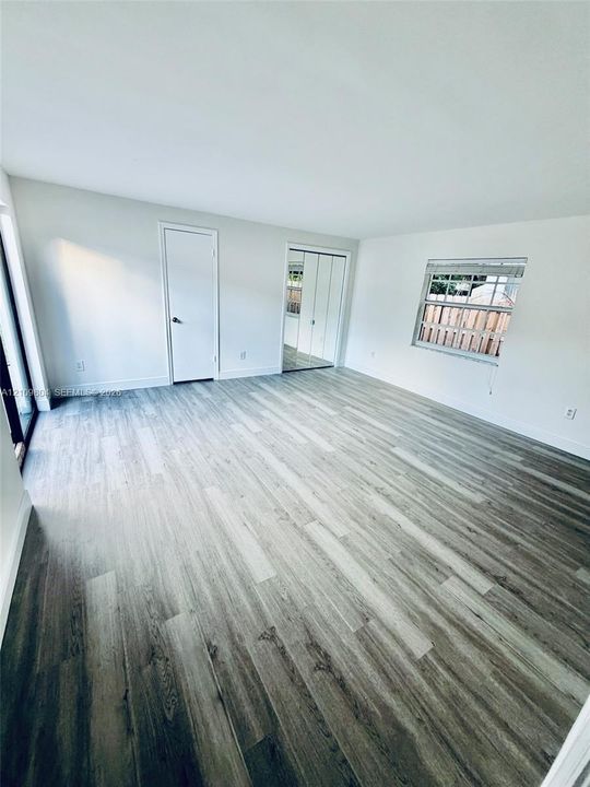 En Venta: $650,000 (3 camas, 2 baños, 1658 Pies cuadrados)