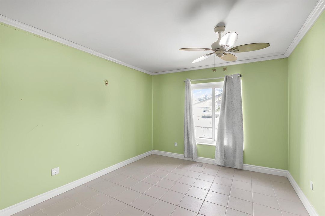 33-web-or-mls-7000NW49th-24 furniture re