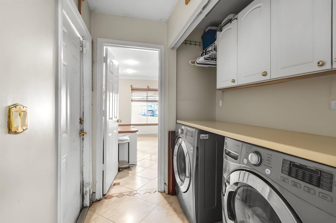 19-web-or-mls-7000NW49th-15 furniture re