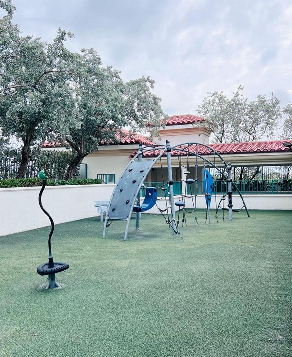 PLAYGROUND 2