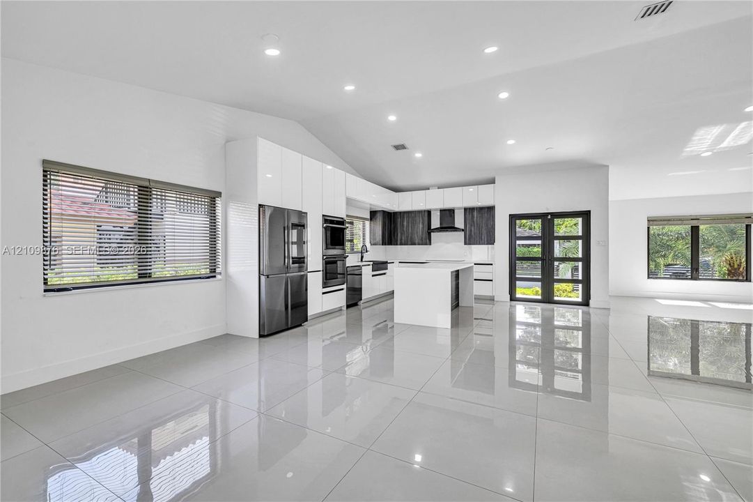 For Sale: $1,790,000 (5 beds, 4 baths, 2232 Square Feet)