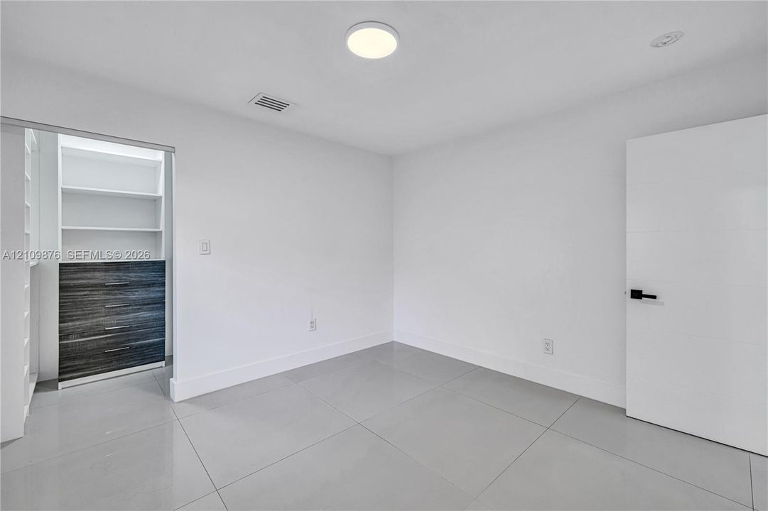 For Sale: $1,790,000 (5 beds, 4 baths, 2232 Square Feet)