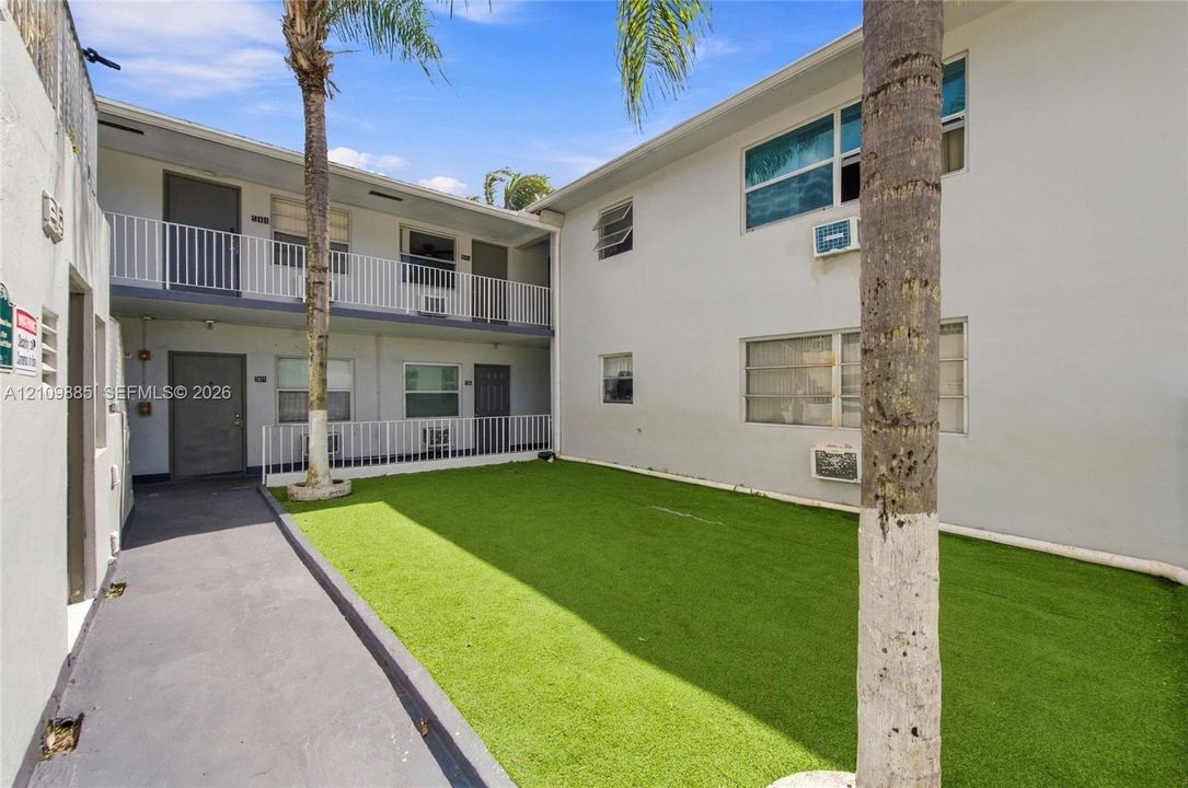 For Rent: $1,550 (1 beds, 1 baths, 0 Square Feet)