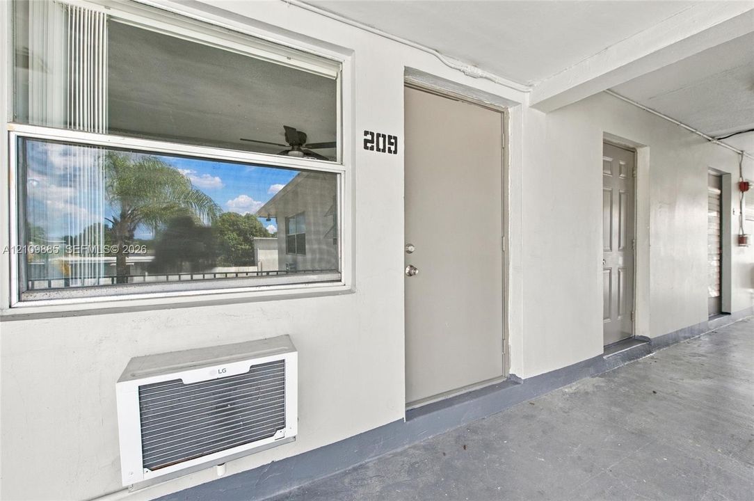 For Rent: $1,550 (1 beds, 1 baths, 0 Square Feet)