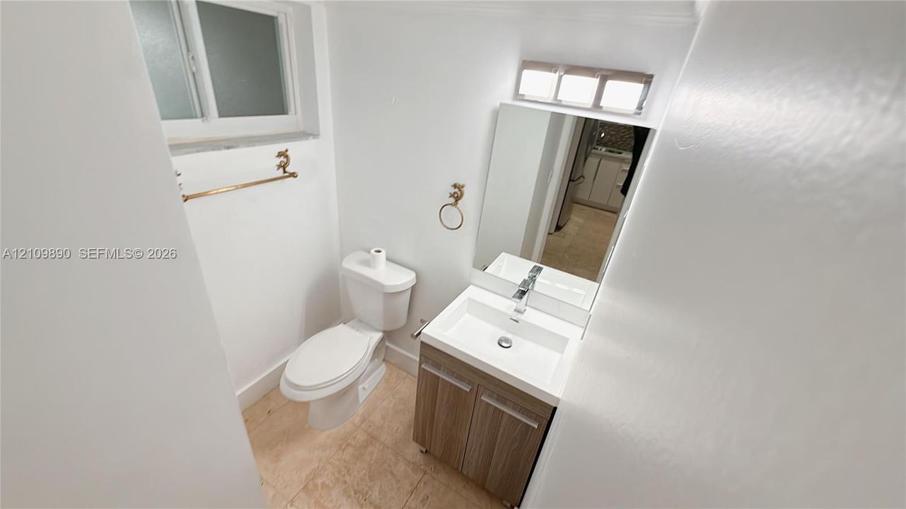 В аренду: $2,700 (1 спален, 1 ванн, 718 Квадратных фут)