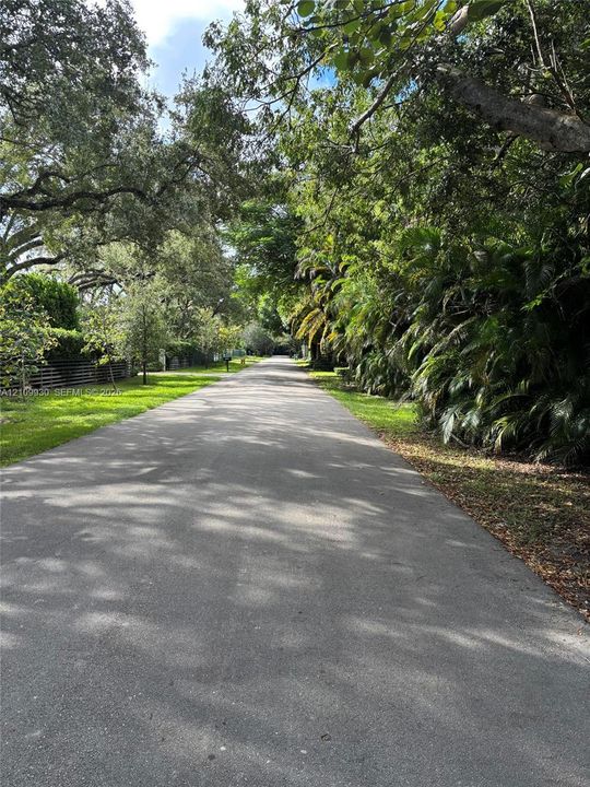 For Sale: $6,250,000 (1.16 acres)