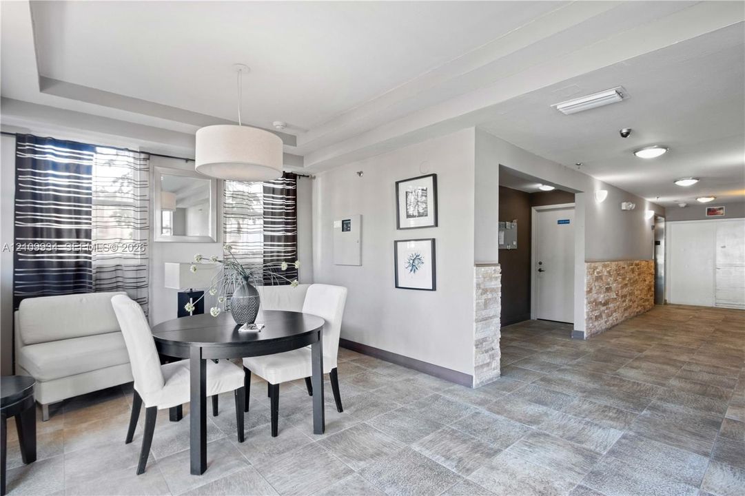 En Venta: $299,900 (1 camas, 1 baños, 610 Pies cuadrados)