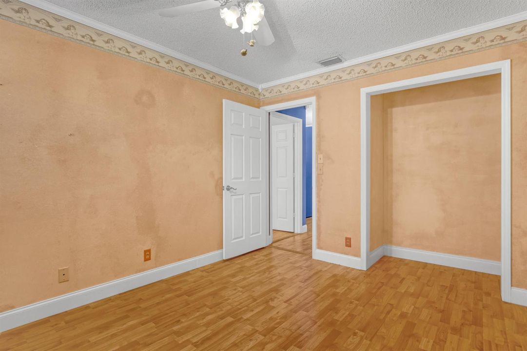 2103 Maplewood (32)