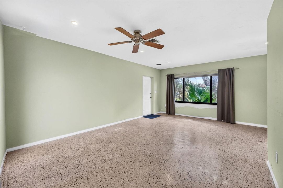 12-web-or-mls-699A2215