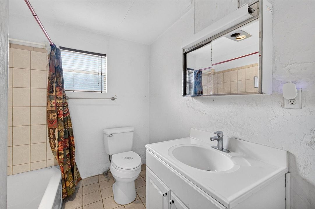 22-web-or-mls-699A2300