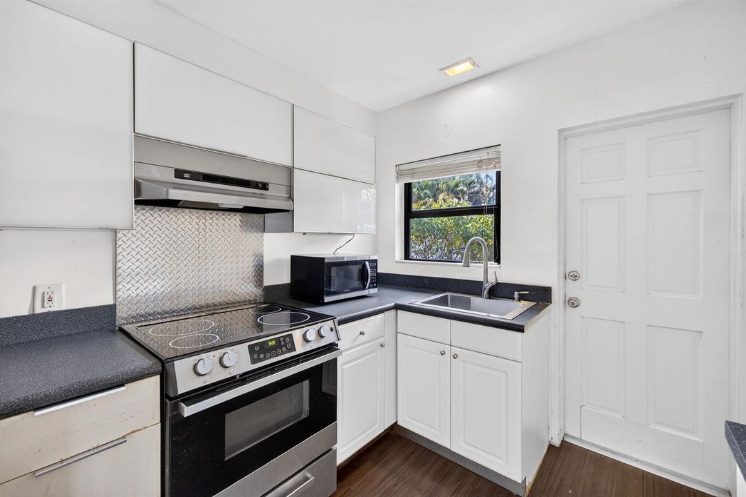 51-web-or-mls-699A2660