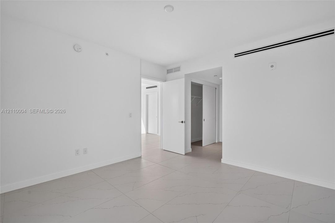 En Venta: $1,350,000 (2 camas, 2 baños, 1366 Pies cuadrados)