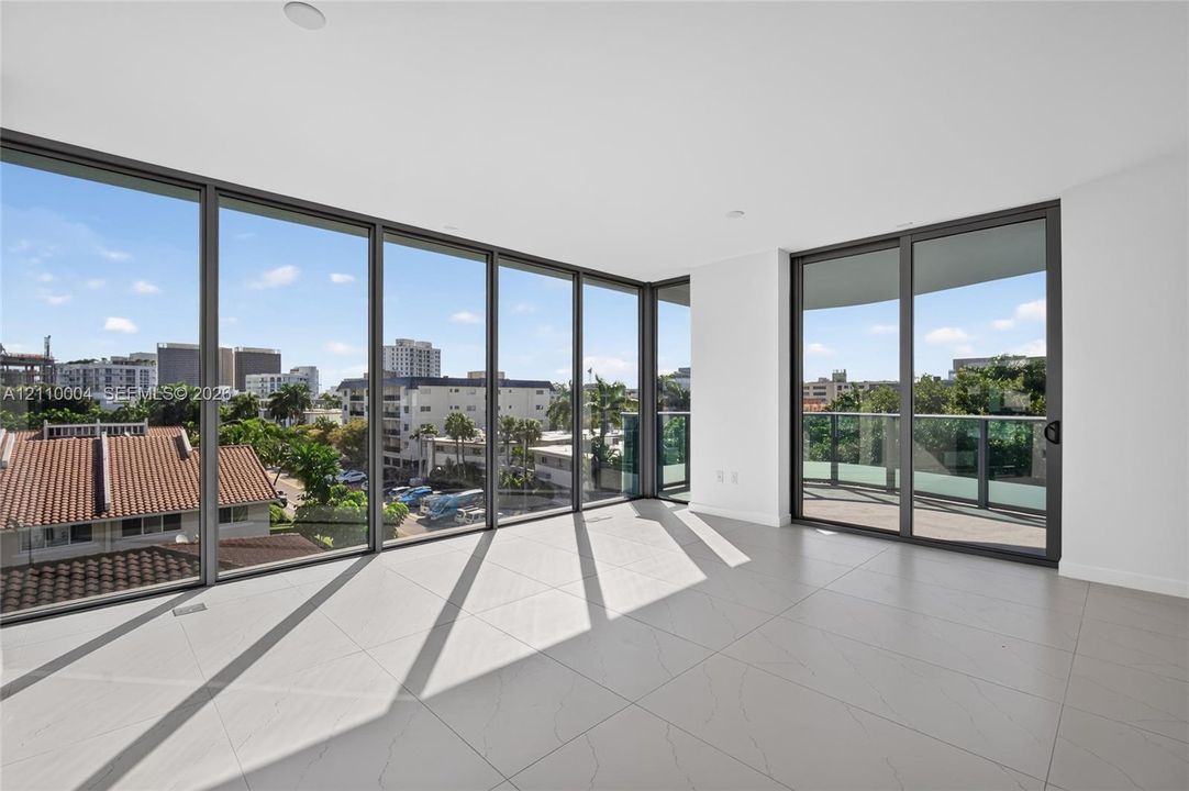 En Venta: $1,350,000 (2 camas, 2 baños, 1366 Pies cuadrados)