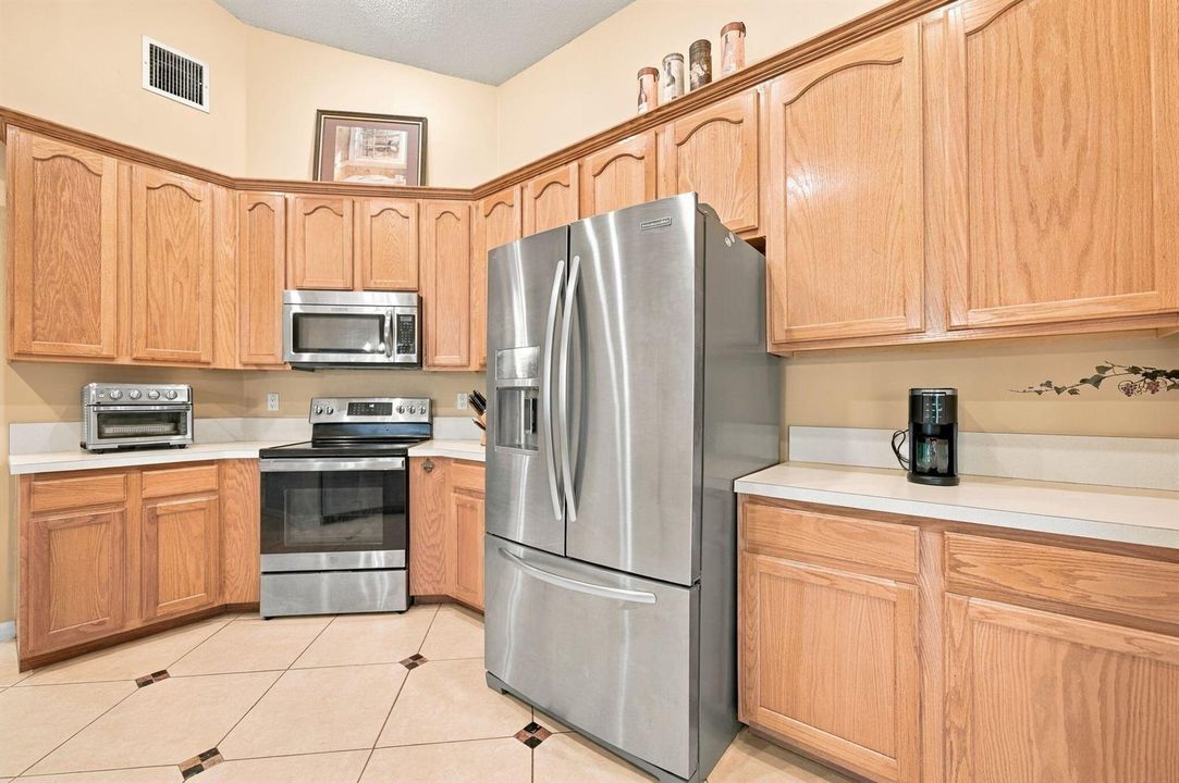 13-web-or-mls-3183-ridge-trace