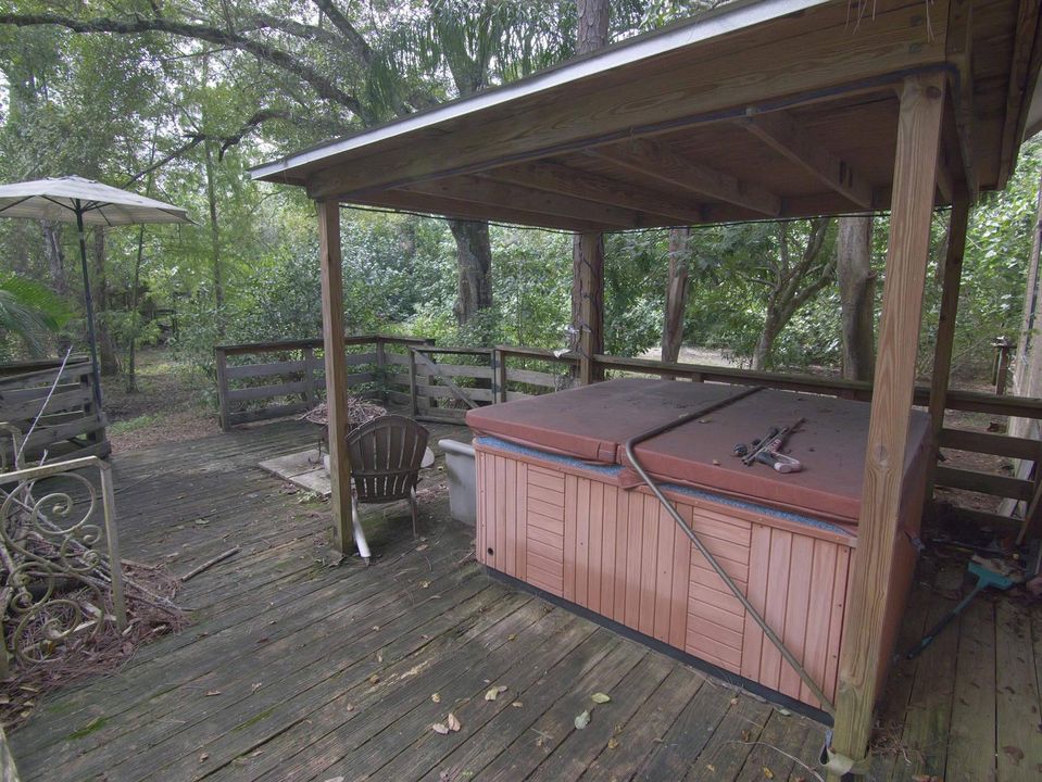 Hot Tub & deck