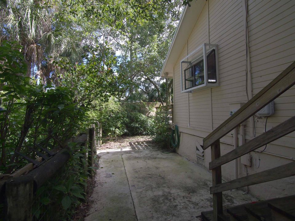Nice Open walkways