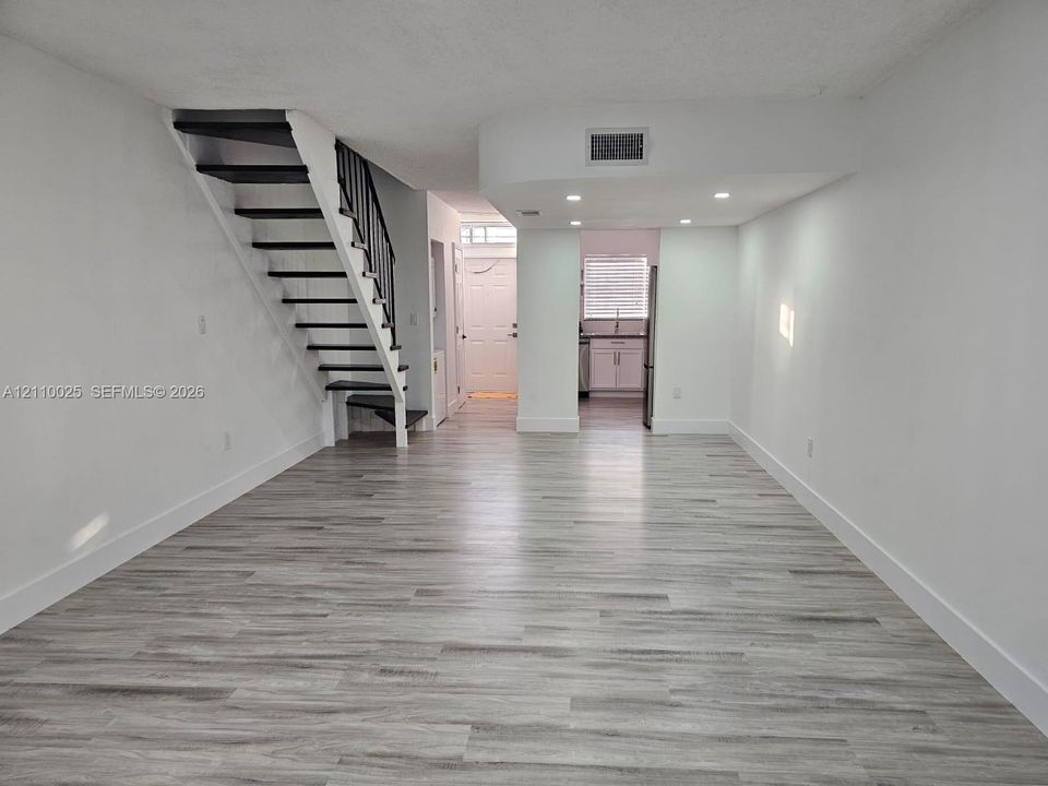 En Renta: $2,550 (2 camas, 1 baños, 980 Pies cuadrados)